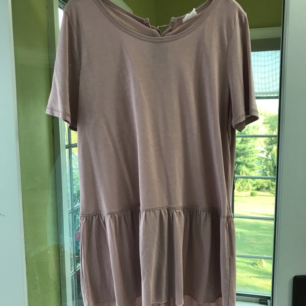 Hi-low Blush Peplum Shirt